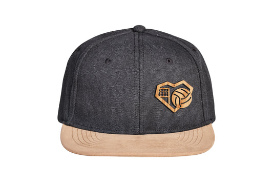 Snapback Cap mit Holzmotiv aus upcycling Holz gelasert - i love volleyball